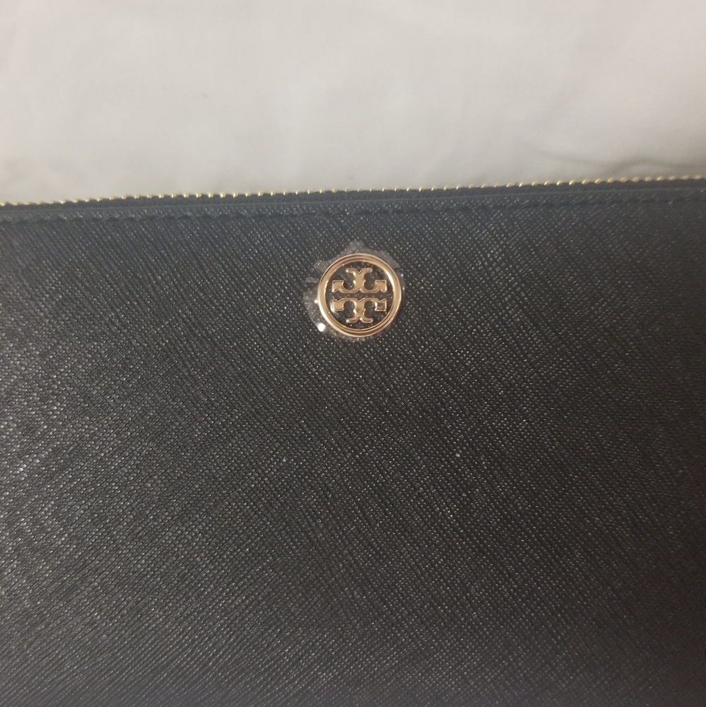 Tory Burch wallet